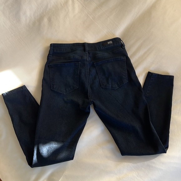 LIKE NEW • KUT from the Kloth “Donna” High Waist Skinny Ankle Jeans • Women’s 6👖 - Picture 6 of 16